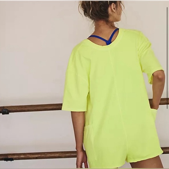 Free People Hot Shot Tee Romper In Sour Citrus Size Medium NWOT - Picture 2 of 10